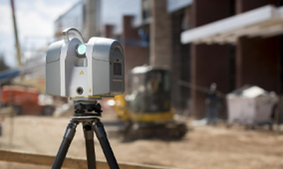 三維激光掃描儀的結構通常包括哪些組成部分？